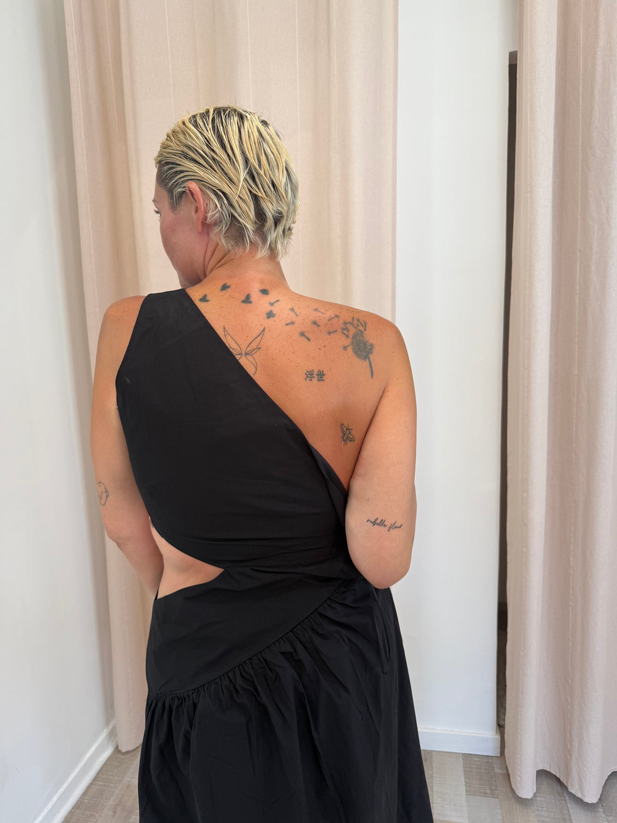 Robe asymétrique