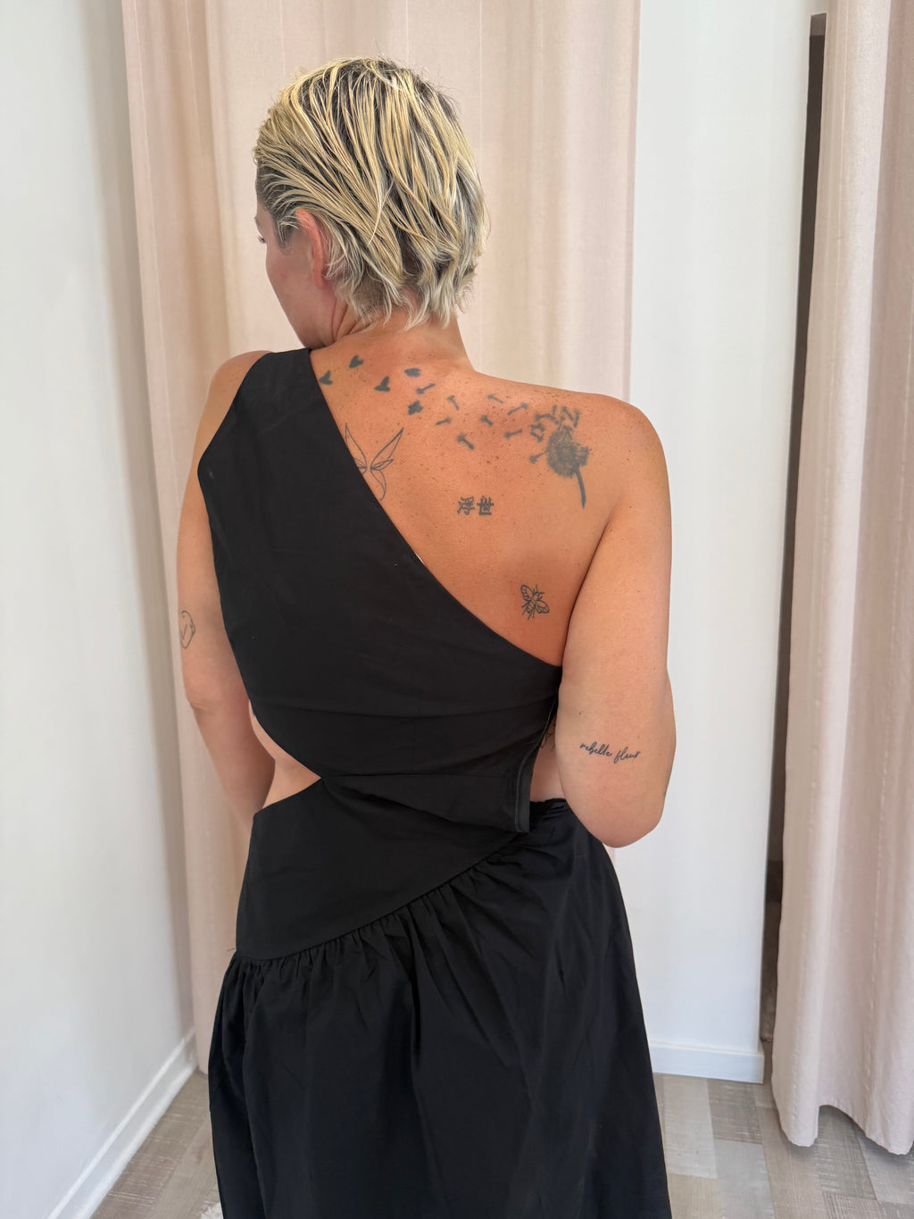 Robe asymétrique